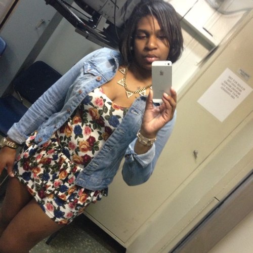 just a young lady trying to make it all i have is a dollar & a dream #SSU #TEAMPROUDAUNTIE #NAVY IG:missjoannaelizabeth