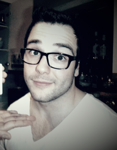 adamwalker011's profile picture. Professional Bro.