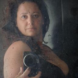 fefeferracini's profile picture. Um sopro, uma gota, uma semente!