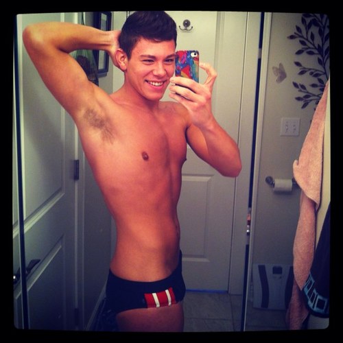 itsMbassbitchh's profile picture. 20 - Orlando - Chicago - I do what I want.
 IG = @itsmbassbitchh