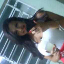 DanyhSantos2's profile picture. *Apenas vivo com o pe no chao...