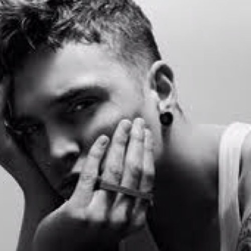 RecklessRhys's profile picture. I'm deaf, but i'm not useless. Trying to prove that to my old man. {RP #single #bi}