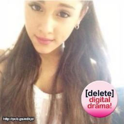 I love so much @ArianaGrande her's so perfect 3 her's my world my universe and my heart 3