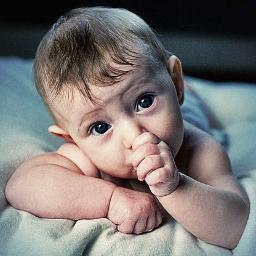 We believe in the natural instinctual ability of a woman to mother her child, from conception to birth and beyond.