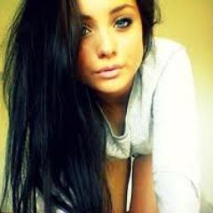 lou_vanille's profile picture. Regarde moi de haut en bas, car deux comme moi t'en verra pas ♥