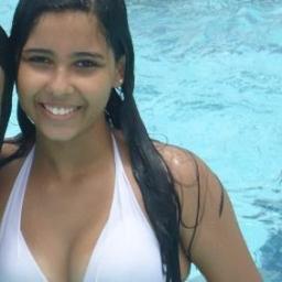 Rafaella G. vai em paz baixinha, te amo || @_babacass te amo irmã ♥