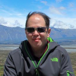 Marketing professor at Golden Gate Univ specializing in B2B, services marketing & strategy; consultant & investor; aspiring golfer; proud dad & grandfather