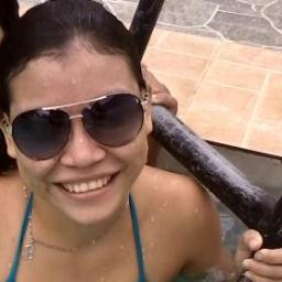 Nada é errado se te faz feliz..