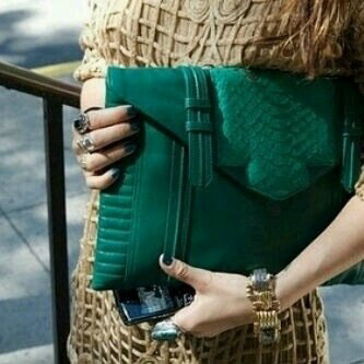 SosoGucci's profile picture. UAEU Student, 22,photographer,adorable, lovely,FOLLOW ME =P                   Insta:Queen_smooy,Follow me second account twitter:@QueenSmooy