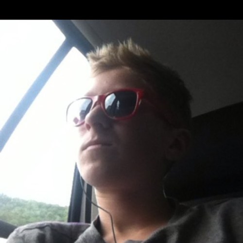 Insta: @19jesse97