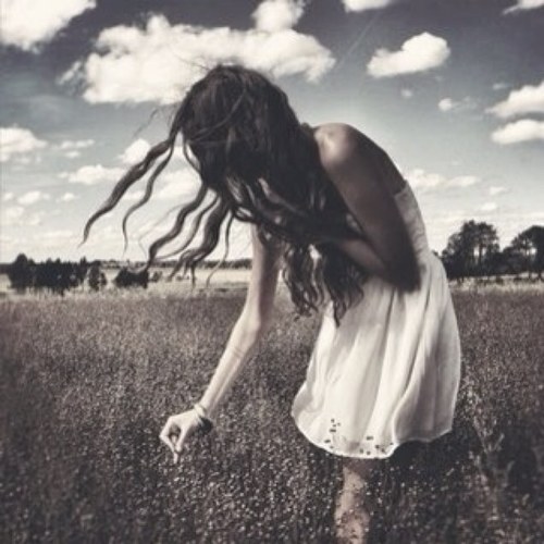 13•depressed•self harm•bipolar•anxiety~ im just tired.