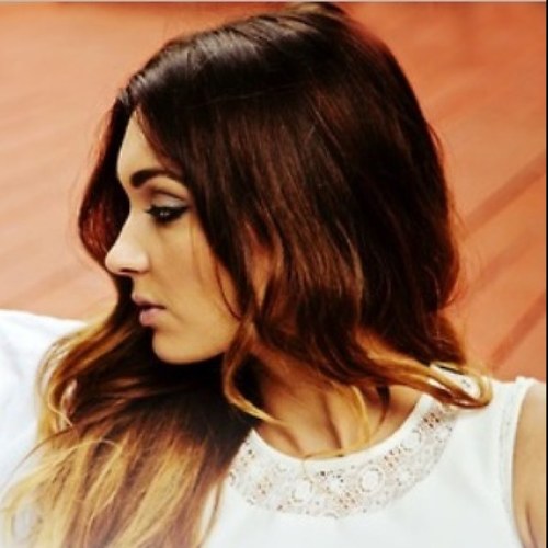 KatySwartz_'s profile picture. I geek out over YA novels & only eat chocolate chip cookies from @LuxenDaemon ;) did I mention that I'm in love with an alien?