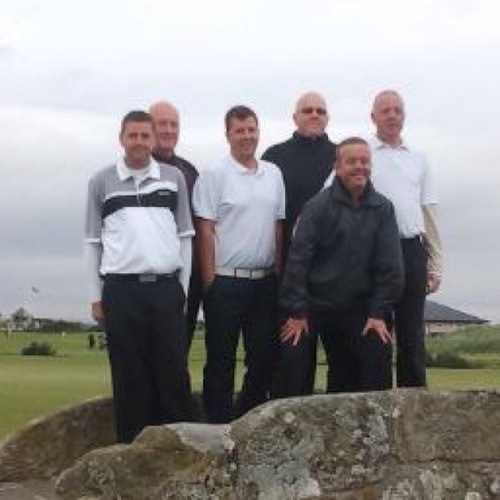 holeinron's profile picture. 