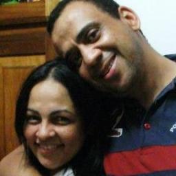Sou alguém que crê, admito que posso plantar, mas dependo totalmente de Deus para que a semente cresça.Dele, por Ele, p/Ele são todas as coisas. Eu me rendo!