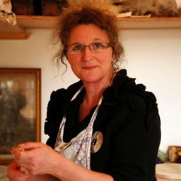 KJVenner's profile picture. Katie and Gordon make bread and pizzas in a wood fired masonry oven in the woods. Katie runs award winning Wiveliscombe Farmers' Market.