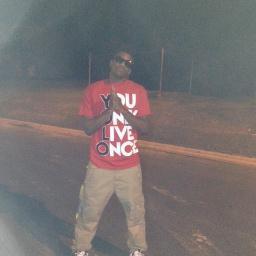 No Bio Living the single life, Juss Follow Me On IG : @YoungAnReckless_4