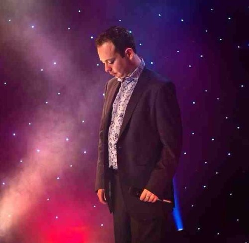 Vocalist performing extensively throughout the UK, Ireland and beyond. #Country #Music https://t.co/KsT8obFw3P