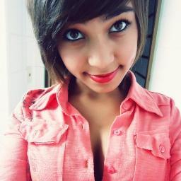 a  menina mais fofa de todasssss   ♥  ~ wellskid