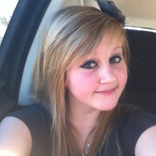 carmenlyles57's profile picture. 