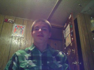 well my name is jesse woods and i like #mudding and hunting #follow me and I follow you