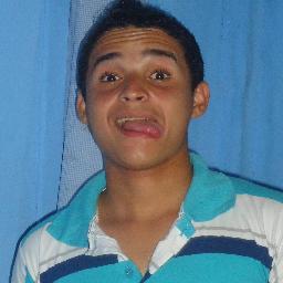 Follow, follow, follow!
Vamos lá, é só clicar nesse butãozinho e já está me seguindo!
Follow, follow, follow!