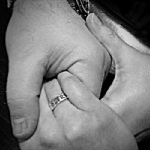 Skinnyrexic's profile picture. Recovered anorexic relapsed again