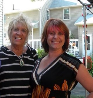 KaylaNColorist's profile picture. Stylist on Newbury St and proud mom of three and wife of one hot guy