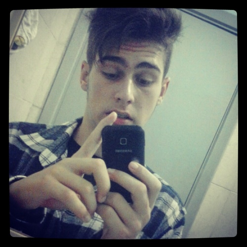 Deus ♥ Ana Flores ♥ Skate♥ Música ♥Técnologia