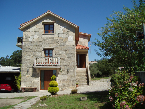 Casa Rural preciosa de piedra, con una gran extensión de terreno para disfrutar. Cabalo, Bueu, Pontevedra.