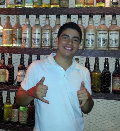 Tim beta, sigo todos de volta!!!! Atualmente perfil usado para Tim Beta!! Sigo e RT