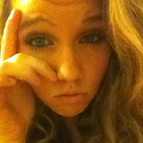 Taylor Mckenzie (T_J_Mack__) Twitter