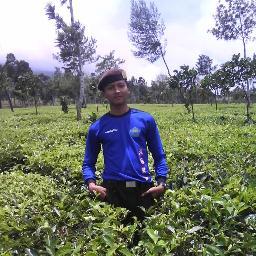 Tetaplah tersenyum dan Gapailah Impianmu !!! :)