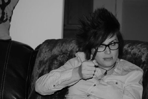 Avaonfire86's profile picture. Gone Postal