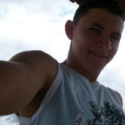Eu... (Gerson) sou só  homem a mais no meio da multidão com sonhos e problemas distintos!!!