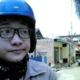 ^^ this man still shy to tell who is he...smooch :*