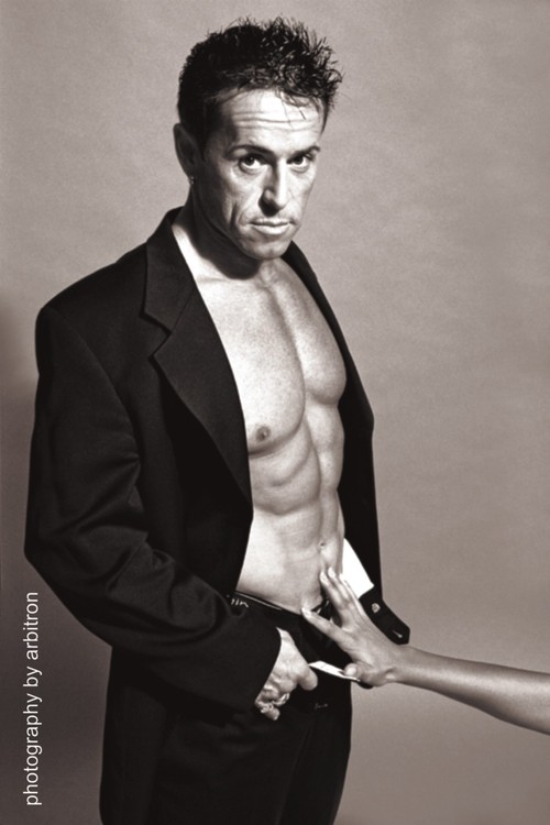 mariotrix's profile picture. tattooartist, athlet, dancer & performer