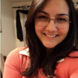 Católica e estudante de jornalismo da UFOP