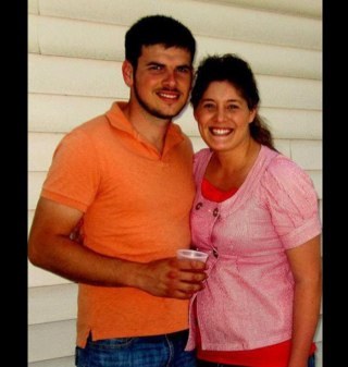 Child of God, wife to an amazing man, mom to a beautiful girl ;)