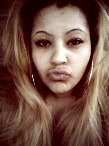 hiswifeyy92's profile picture. 