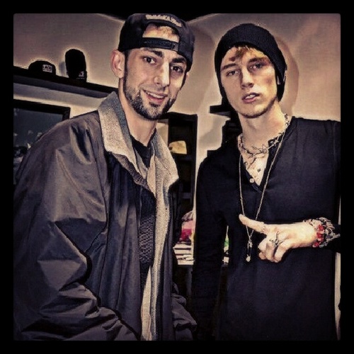 Rjbutts420's profile picture. 