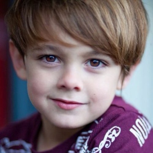 I was left. Then Miss. Elliots found me. I like the other kids, and her very much. #MissElliotsBoardingHome [RP, 18+]