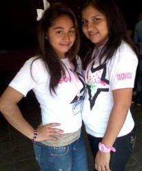 una loka twiligters de corazon
directioner del alma
amigable sociable