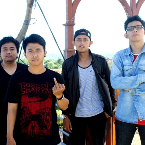 ★PunkRock / HardCore★ We are : @DewaDe_tranosa @tripramanaputra @maestrodheka @ganioarista @DeAriaMamoran | More Info & Book Us @tintisceret Or 085737616324