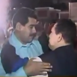 Por la preservación de la vida  en el planeta y de la especie humana, con igualdad y justicia social,  mayor suma de felicidad, paz y amor