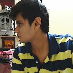 itsyashshah16's profile picture. 