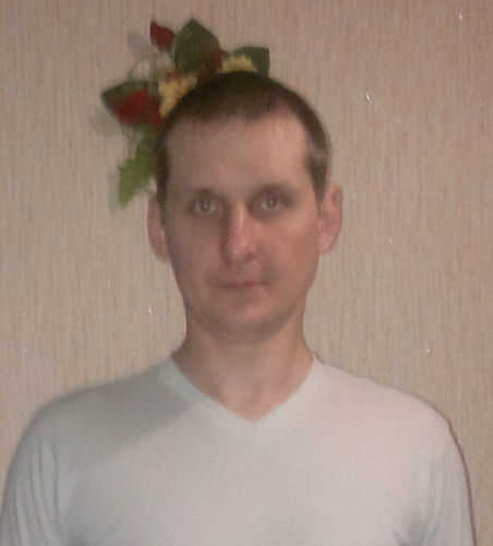 холост