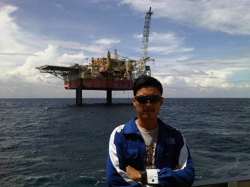 gilang ginanjar