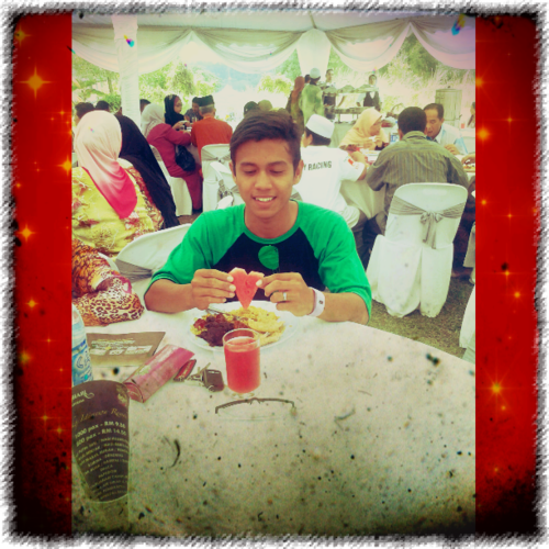 Hello to my friend :) #WhatsappUser #my instagram : amirulfitri96