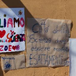 impiegato settore auto, felicemente sposato, padre di due figli, credente poco praticante....