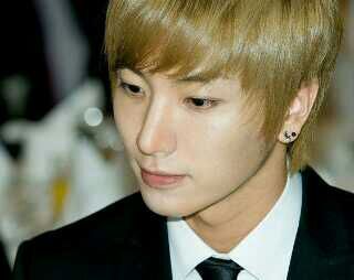 Hi My mimo from k's'a love k pop I love you (Leeteuk)